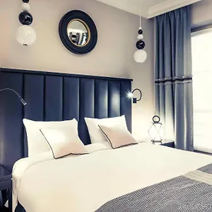 Hotel Mercure Arc De Triomphe Wagram, Paris